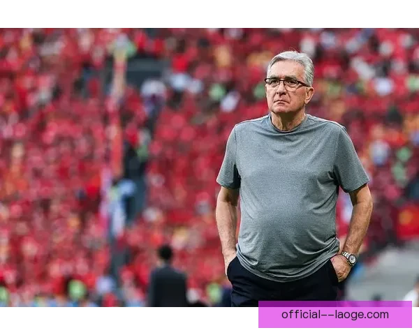 中国男足主帅伊万专访：谈战术理念与球队未来发展方向